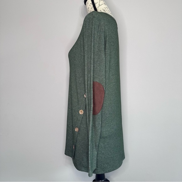 Green Long Sleeve Pull Over Tunic w/ Button Accents & Elbow Patches | Size L - Picture 8 of 12